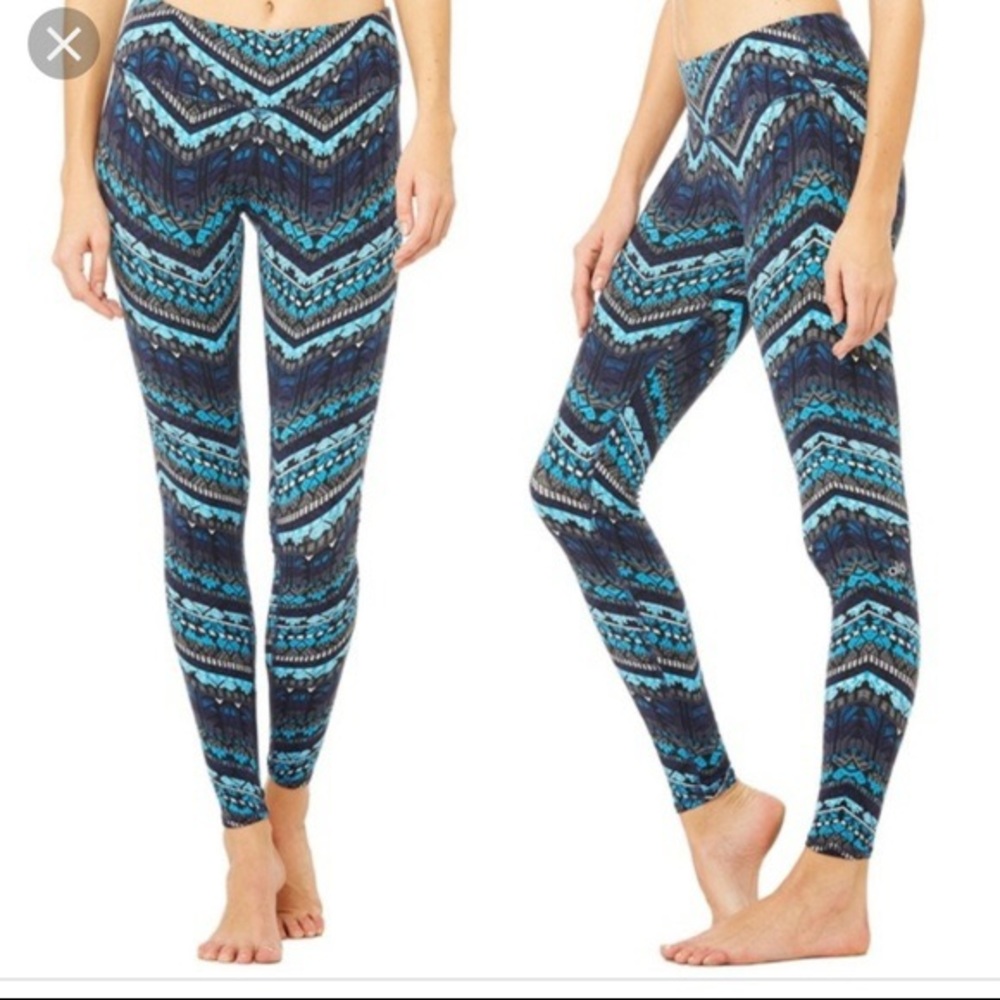 Alo Yoga Airbrush Leggings. Size Small